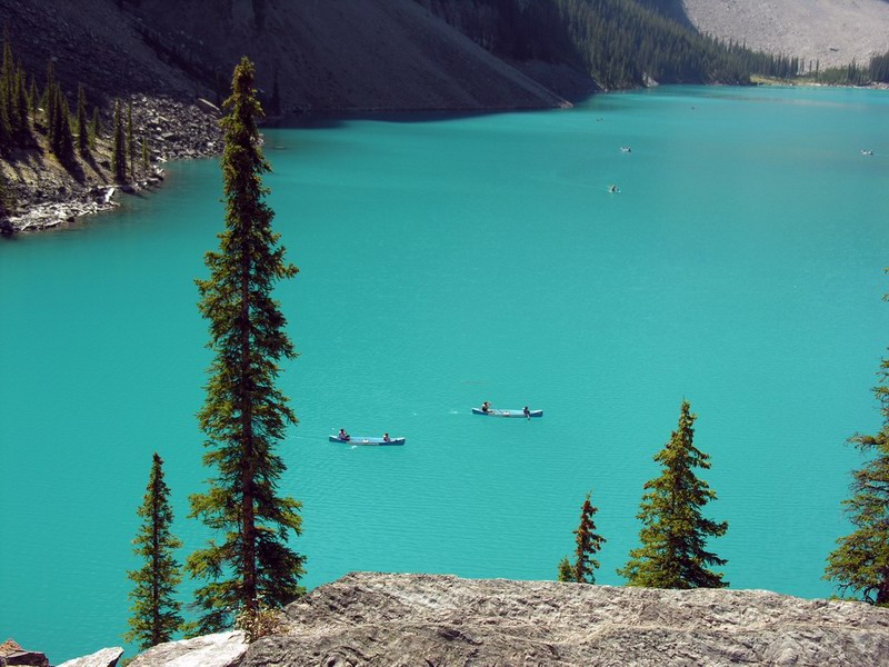 Moraine Lake Canoes.jpg